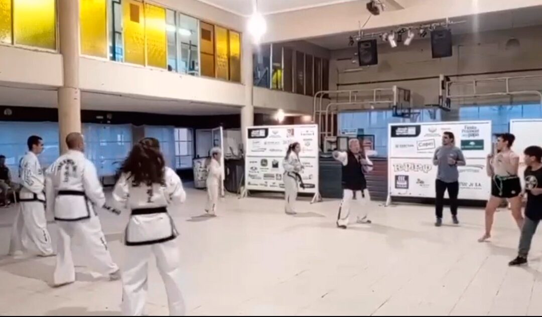 Comenzaron las clases de taekwondo