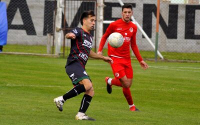 La Primera sigue a tiro y goleó la Quinta